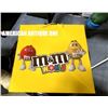 Image 1 : 30cm M&M's Las Vegas Storeback