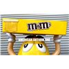 Image 1 : M&M's figure yellow