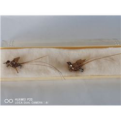 VINTAGE HAND MADE BIRD PINS.