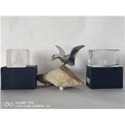 LOT OF 3 COLLECTIBLE FIGURINES. BIRD IS A SIGNED