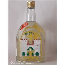DANZIGER GOLDWASSER LIQUEUR DE LUXE WITH GOLD