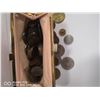 Image 2 : VINTAGE CHANGE PURSE WITH VARIOUS TOKENS AND COINS