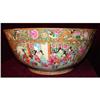 Image 1 : C.1820 CHINESE EXPORT HUGE ROSE MEDALLION PUNCH#1193819
