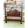 Image 1 : FOUR  POSTER BED #1172870