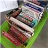 Image 2 : Tote of family night games