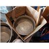 Image 2 : LOT OF COOKING POTS