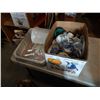 Image 1 : BOX OF EASTERN DISHES AND BAKING PANS