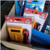 Image 2 : BOX OF NEW MULTIMETER AND UTILITY KNIVES