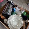 Image 2 : BOX OF ESTATE GOODS AND GLASSWARE
