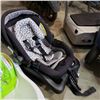 Image 2 : Safety 1st rear facing infant seat good until 2024 and baby bath