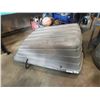 Image 2 : ROOF TOP STORAGE BOX