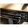 Image 2 : 9 RIGHT HANDED MIZUNO GOLF CLUBS AND 2 PAIRS OF ROLLER BLADES