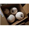 Image 2 : 2 BOXES OF WHITE HALLOWEEN PUMPKIN DECORATIONS