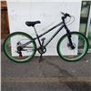 Image 1 : BLACK AND GREEN CONTENDER BIKE