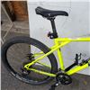Image 4 : YELLOW GT BIKE