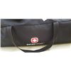 Image 2 : SWISSGEAR BY WENGER 15 X 13 FOOT TENT AS NEW