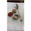 Image 8 : English dishes, egg cups and collectibles