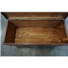 Image 8 : MEAFORD CO TREASURE CHEST CEDAR LINED TRUNK WITH DRAWER