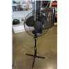 Image 2 : 2 BLACK FLOOR FANS