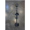 Image 2 : DISCOVERY 2200 METAL DETECTOR WITH BOUNTY HUNTER ARM REST