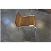 Image 2 : Wood grain stool