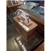 Image 2 : VINTAGE 3 DRAWER WOOD JEWELRY BOX AND SHIP IN A BOTTLE