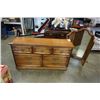 Image 1 : 7 DRAWER WOOD DRESSER