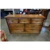 Image 2 : 7 DRAWER WOOD DRESSER