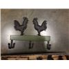 Image 2 : 7 FARM CHICKEN 3 WAY DECORATIVE COAT HOOKS