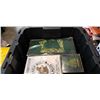 Image 2 : TOTE OF BOYD BEARS COLLECTIBLE FIGURES IN ORIGINAL BOXES