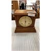 Image 1 : VINTAGE WOOD CASED MANTLE CLOCK