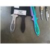 Image 3 : LOT OF THROWING KNIVES AND POCKET KNIVES