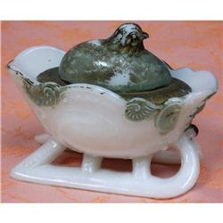 CHICKEN HATCHING FROM EGG ON A SLEIGH CANDY #1177580