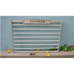 Decorate or use CASHIER metal old gate like new - décor grille de caissier pour payer à la caisse