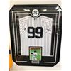 Image 1 : Aaron Judge - New York Yankees- Autographed Framed Jersey (Fanatics Hologram)