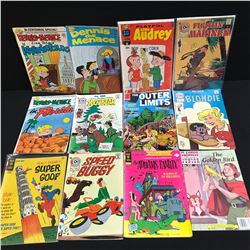 VINTAGE COMIC BOOK LOT (DENNIS THE MENACE, THE ADDAMS FAMILY...)