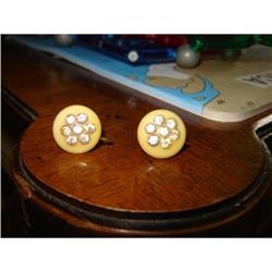 PRETTY BAKELITE BUTTON EARRINGS WITH #1221352