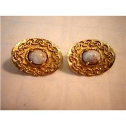 BEAUTIFUL VENDOME SIGNED EARRINGS W/GLASS FLECK#1221360