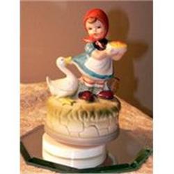 Porcelain Music Box with figure of Beautiful #1221388