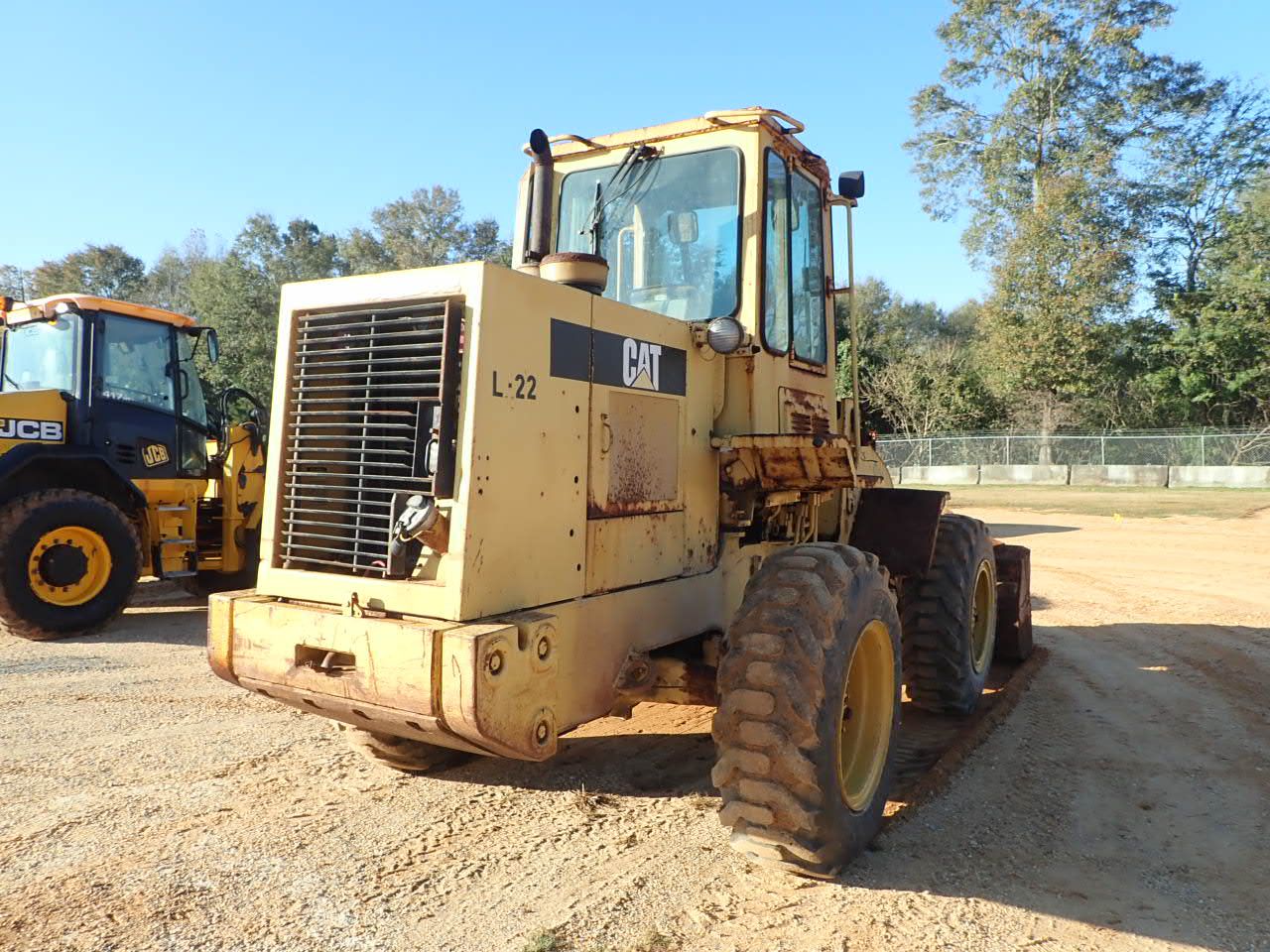 916 Loader 1990 CATERPILLAR 916 Wheel Loader