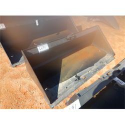 72" LOW PROFILE BUCKET W/B.O.C.E. Skid Steer Attachment