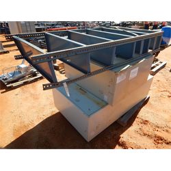 (3) METAL STORAGE CABINET Office Equipment / Furniture