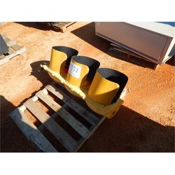 TRAFFIC LIGHT Miscellaneous