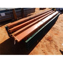 (1) PALLET SHELVING RAIL W/SUPPORT POST Miscellaneous