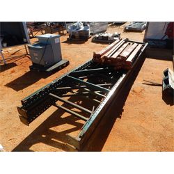 (1) PALLET SHELVING RAIL W/SUPPORT POST Miscellaneous