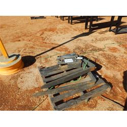 (1) SET FORK ASSY Fork