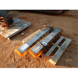 (2) LIGHT BAR (HAZARD/YELLOW) Truck Product and Accessory