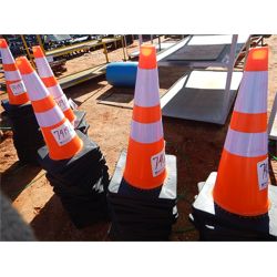 (25) TRAFFIC SAFETY CONES Miscellaneous