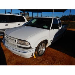 1999 CHEVROLET S10 Pickup Truck