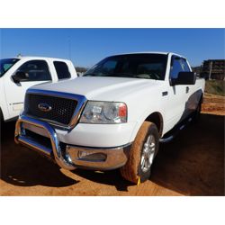 2004 FORD F150 Pickup Truck